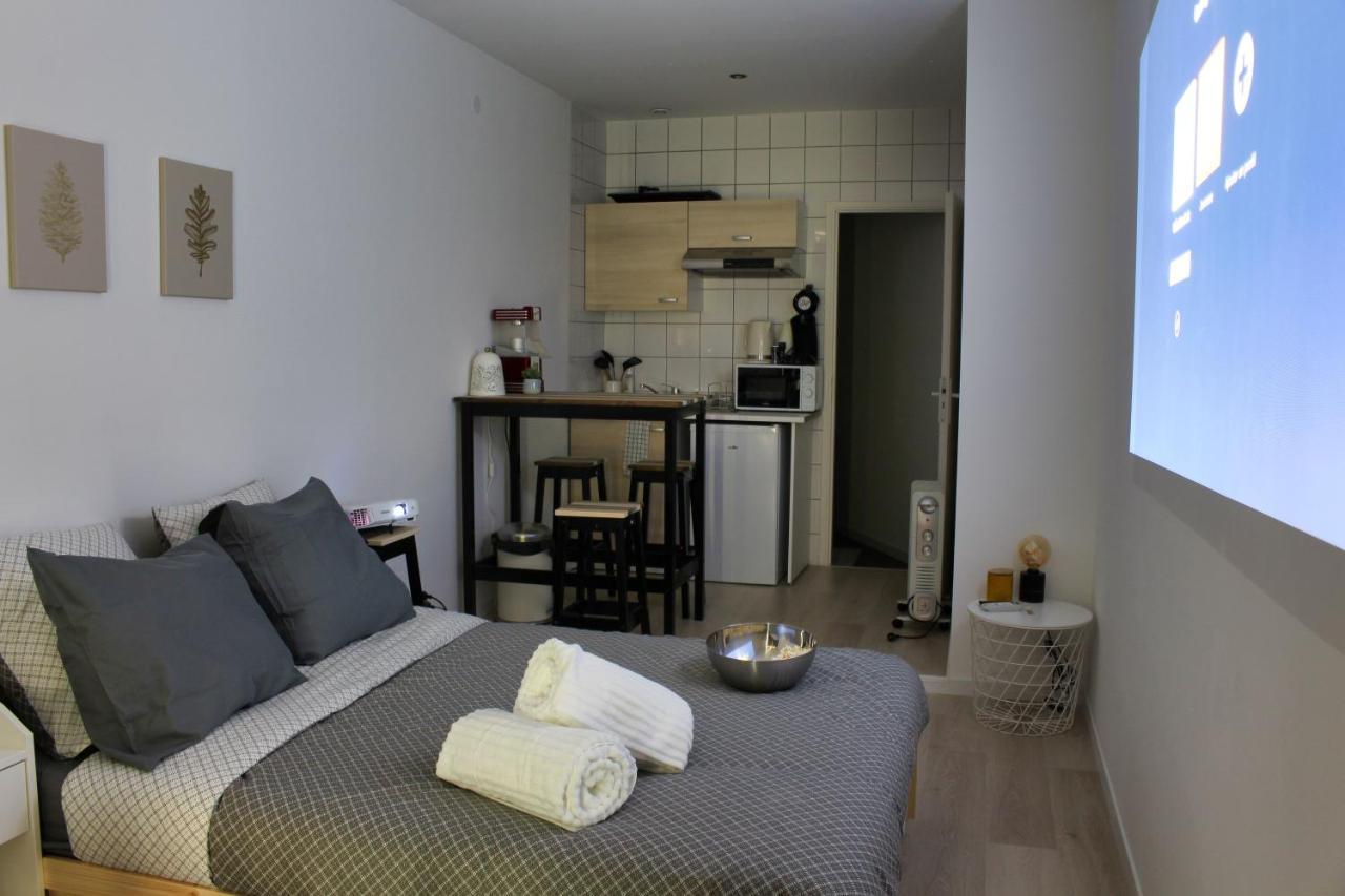 Studio Videoprojecteur & Popcorn - Proche Victoire Appartement Bordeaux Buitenkant foto